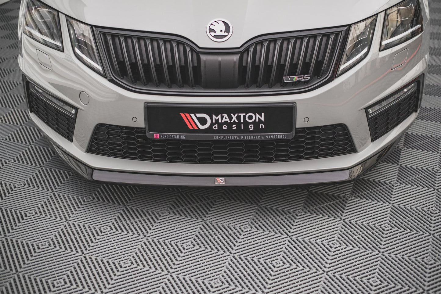 Front Shariter v.1 Skoda Octavia RS MK3 Facelift