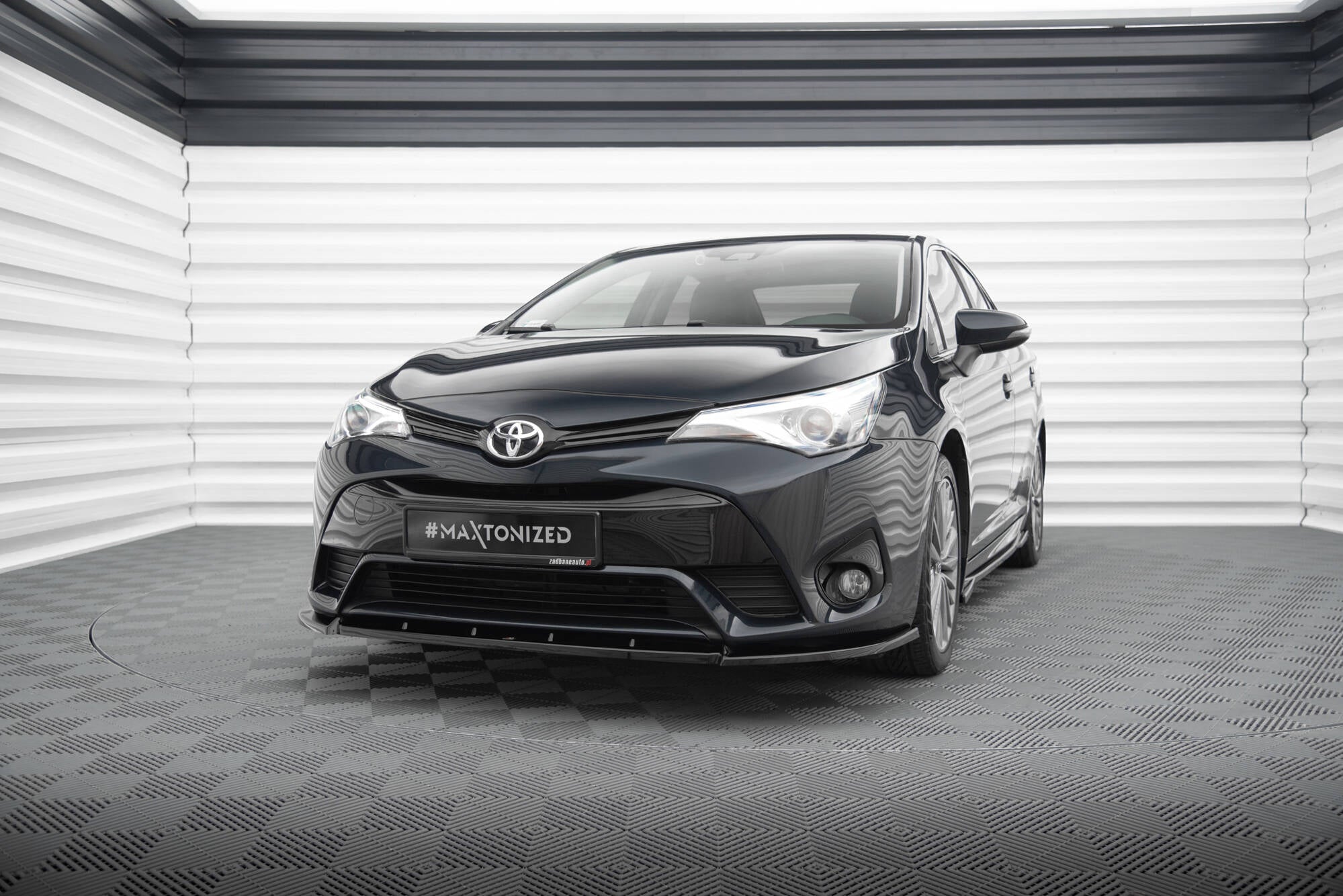 Front Splitter V.1 Toyota Avensis MK3 Facelift