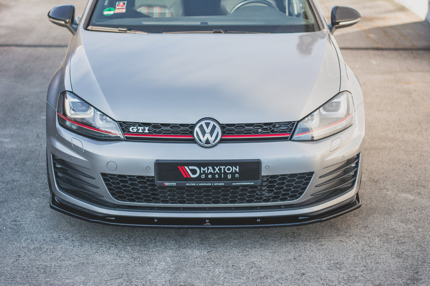 Front splitter v.1 vw golf 7 gti