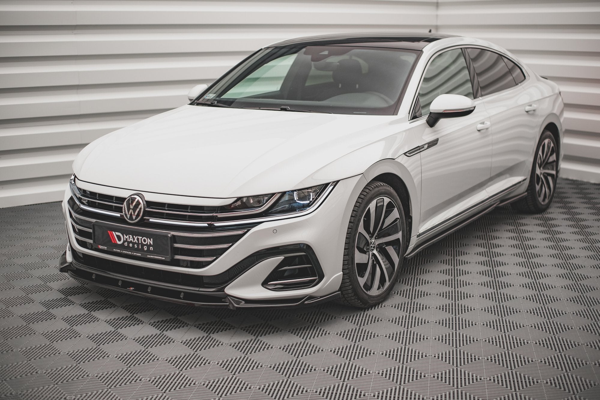 Front Splitter V.1 Volkswagen Arteon R-line ansigtsløftning