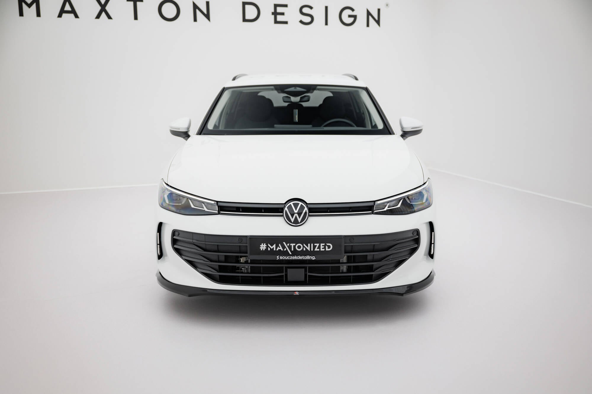 Front Splits v.1 Volkswagen Passat B9