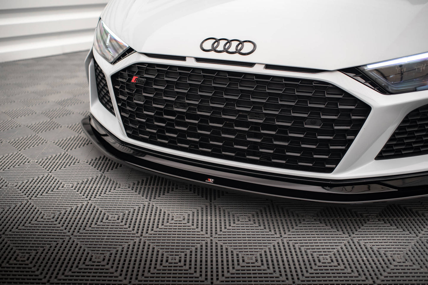 Front splitter v.2 audi r8 mk2 facelift
