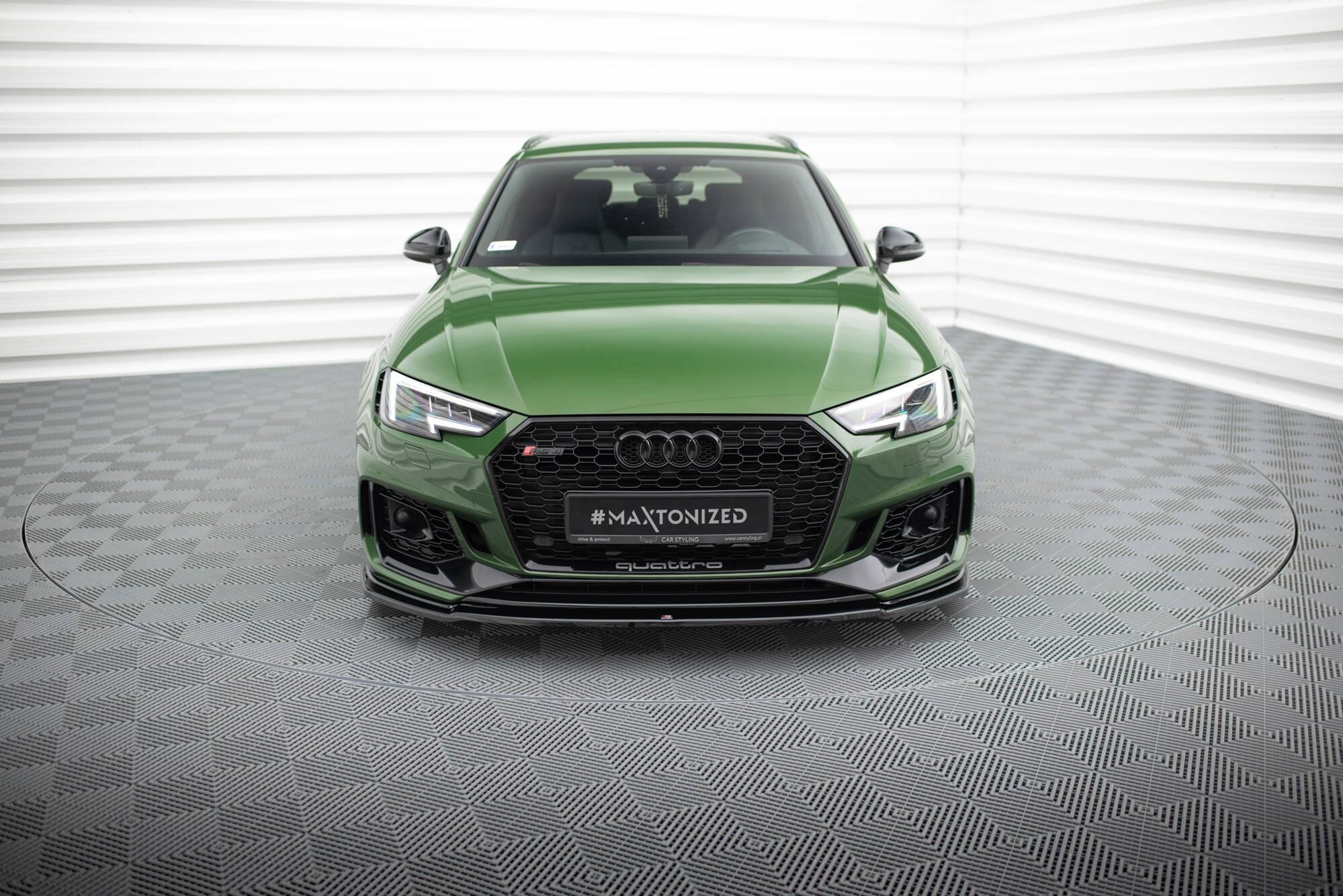 Front splitter v.2 audi rs4 b9
