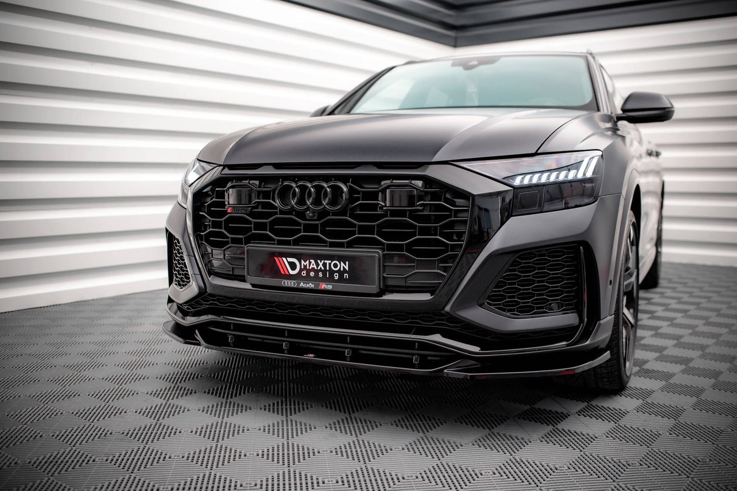 Front Splits v.2 Audi RSQ8 MK1