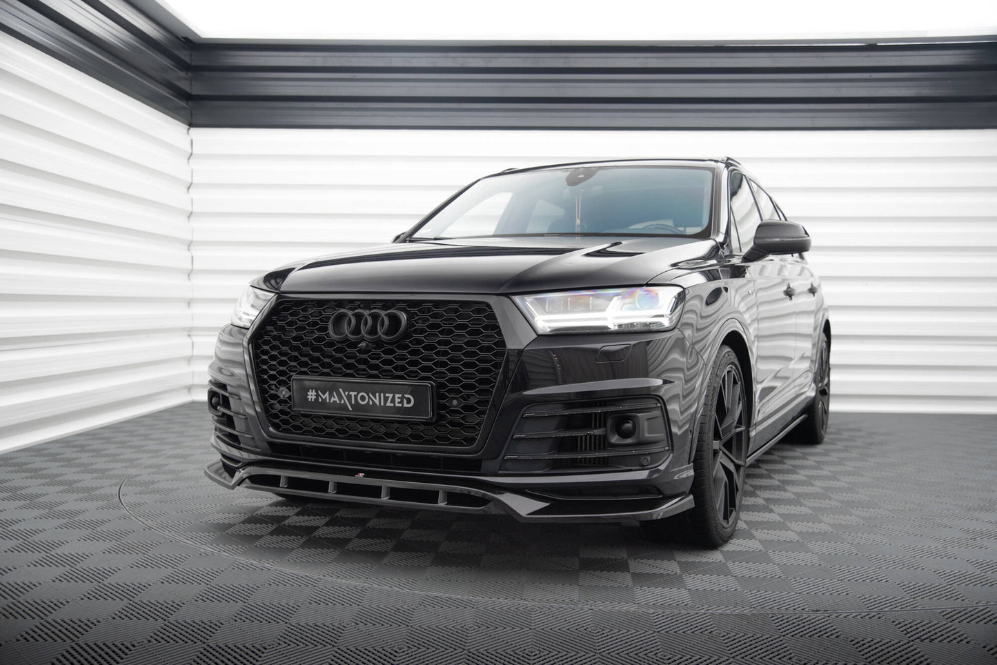 Front splitter v.2 audi sq7 / q7 s-line mk2