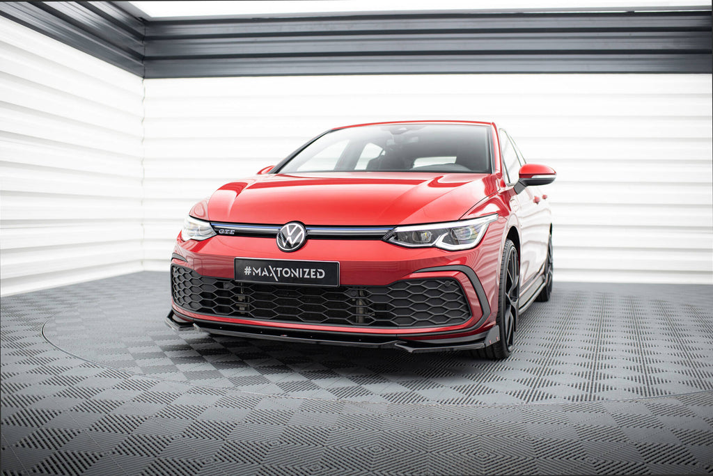 Front Splitter V.2 + flapper Volkswagen Golf GTI / GTE / GTD / R-Line MK8