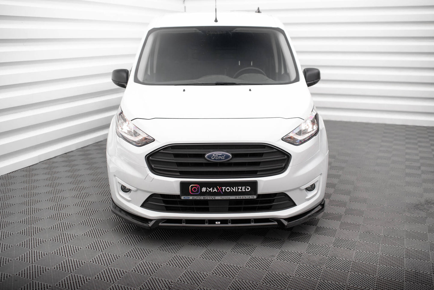 Front splitter v.2 ford transit connect mk2 facelift