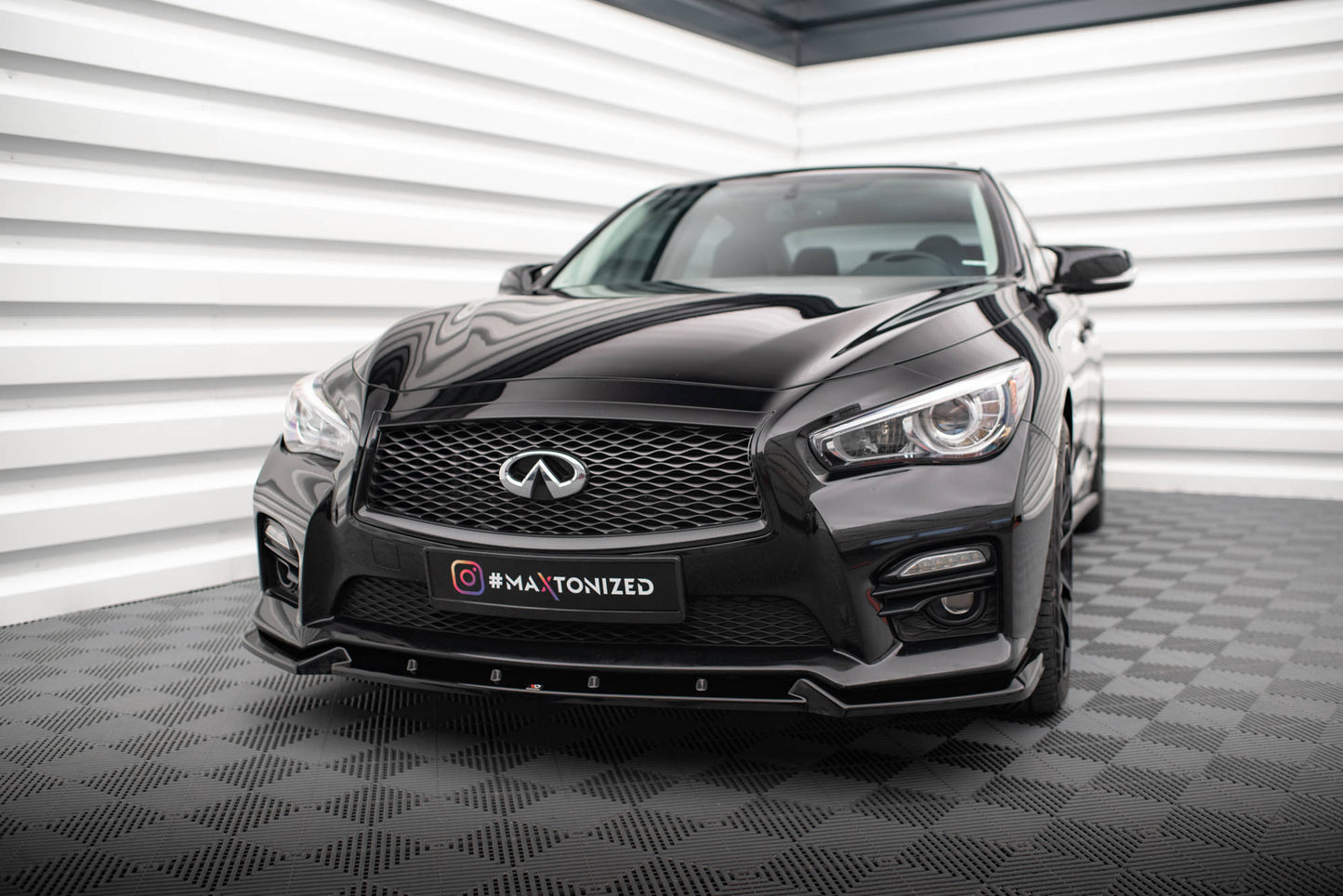 Front Splits v.2 Infiniti Q50 S MK1