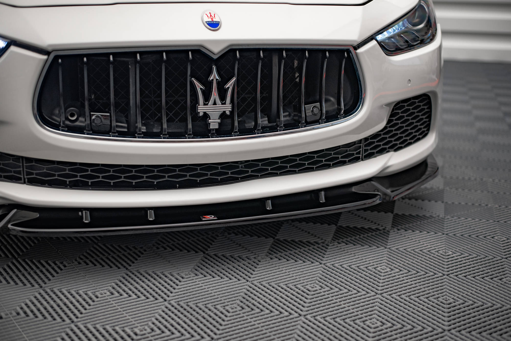 Front splitter v.2 maserati ghibli mk3