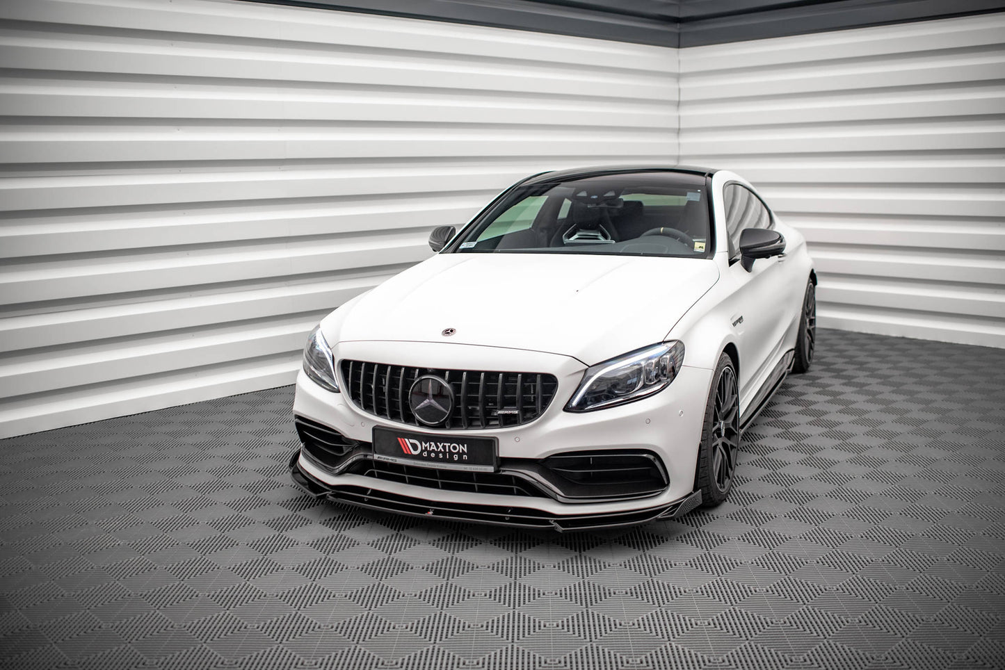 Front splitter v.2 mercedes-amg c63 coupe amg aero pack c205 facelift