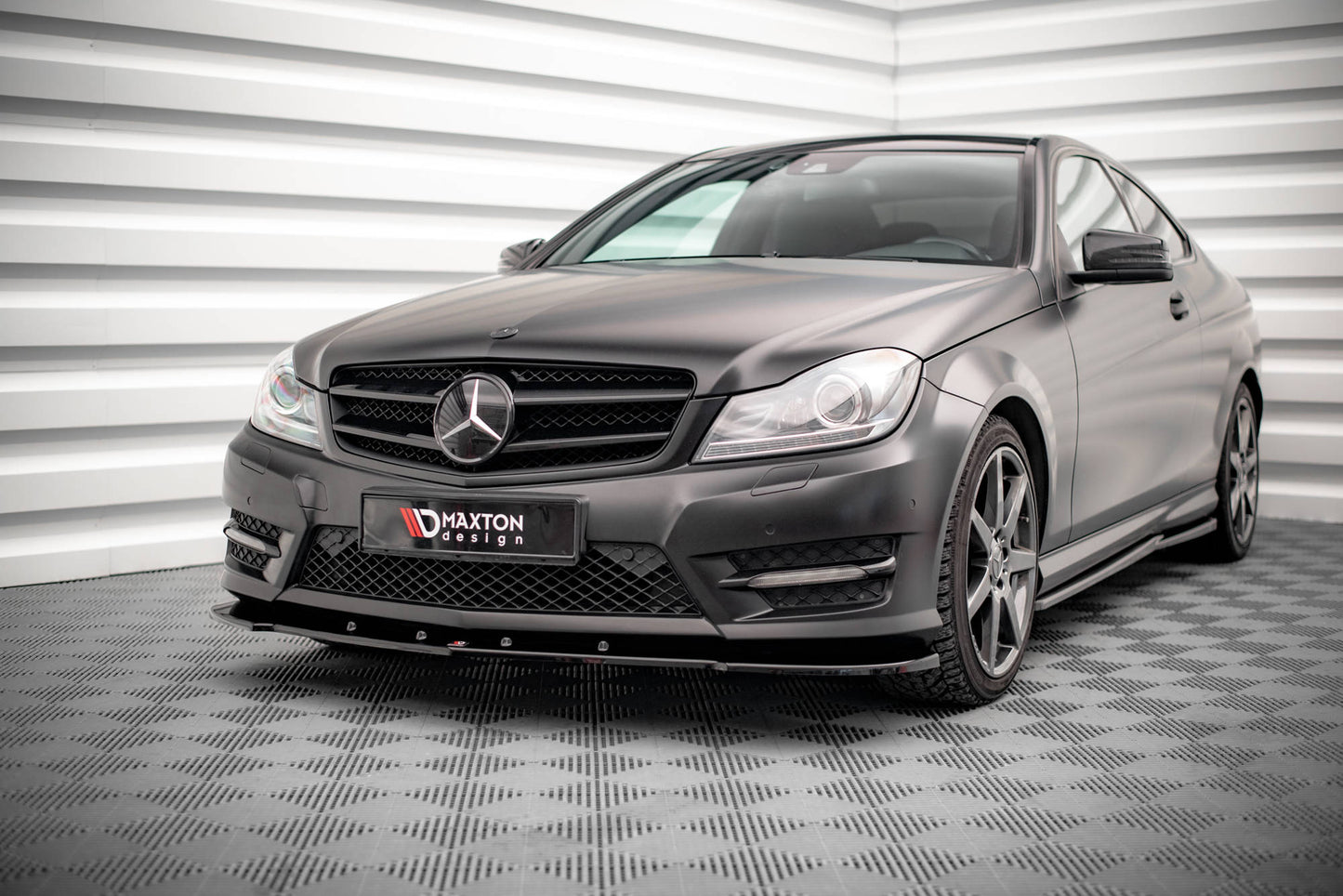 Front Sharitter V.2 Mercedes-Benz C Coupe / sitten / Estate AMG-Line C204 / W204 FacAcrift / S204 FACACRIFT