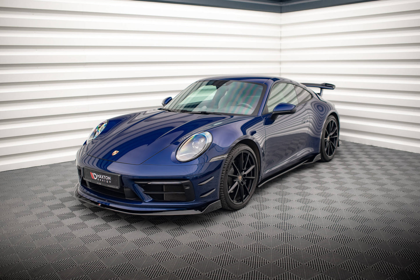 Front splitter v.2 porsche 911 carrera aero / carrera gts 992