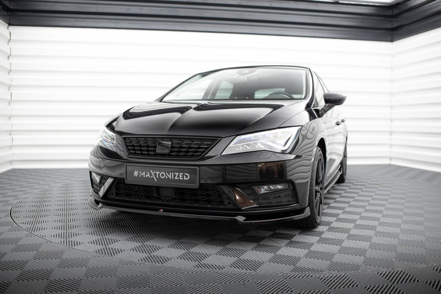 Front splits v.2 Seat Leon MK3 Facelift