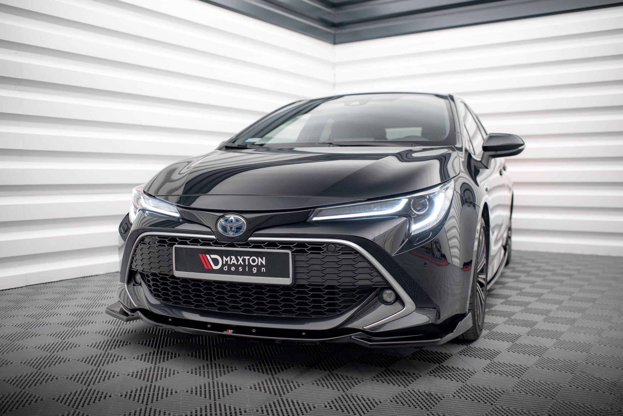 Front Shariter v.2 Toyota Corolla XII Tour Sports/ Hatchback