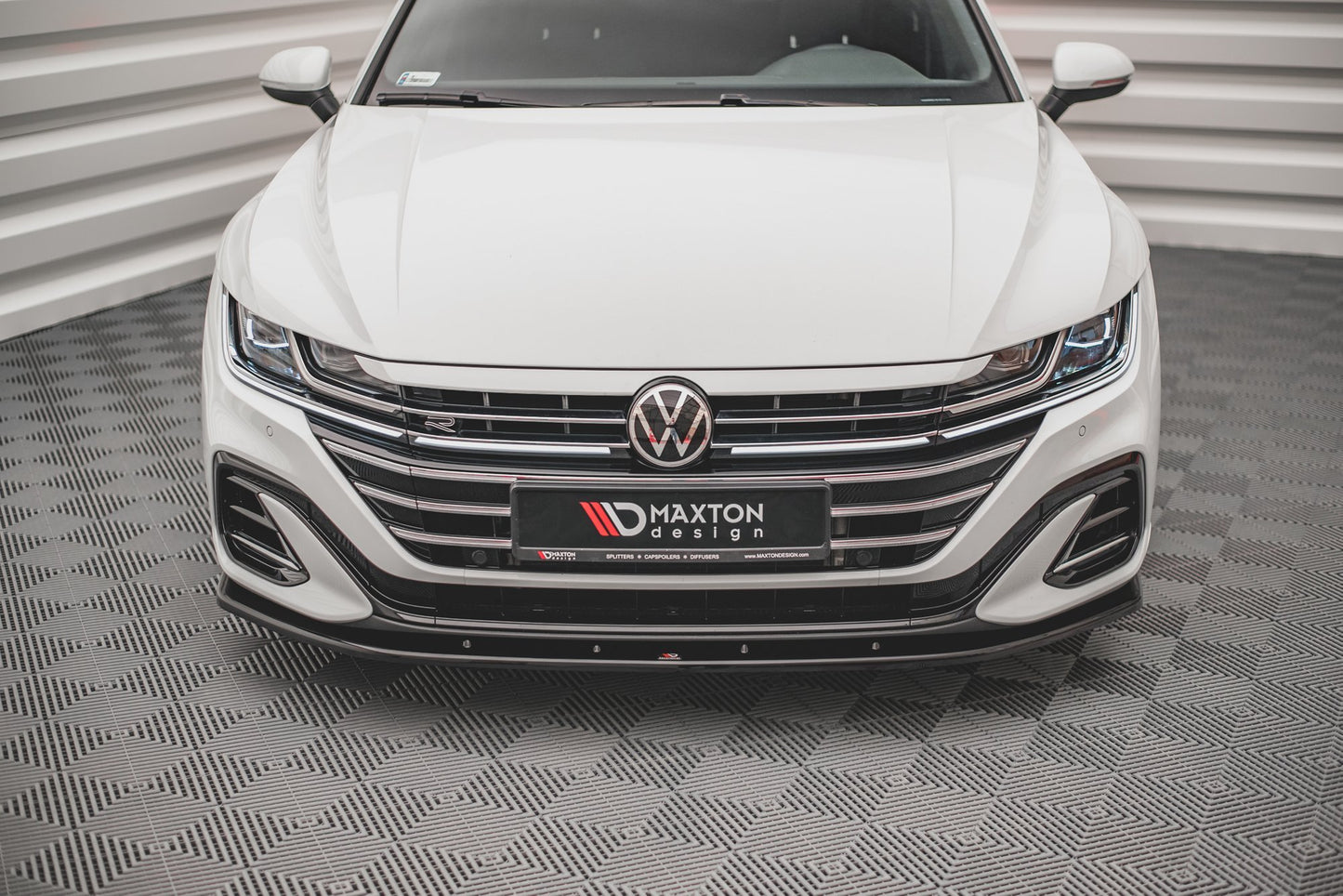 Front splitter v.2 volkswagen arteon r-line facelift