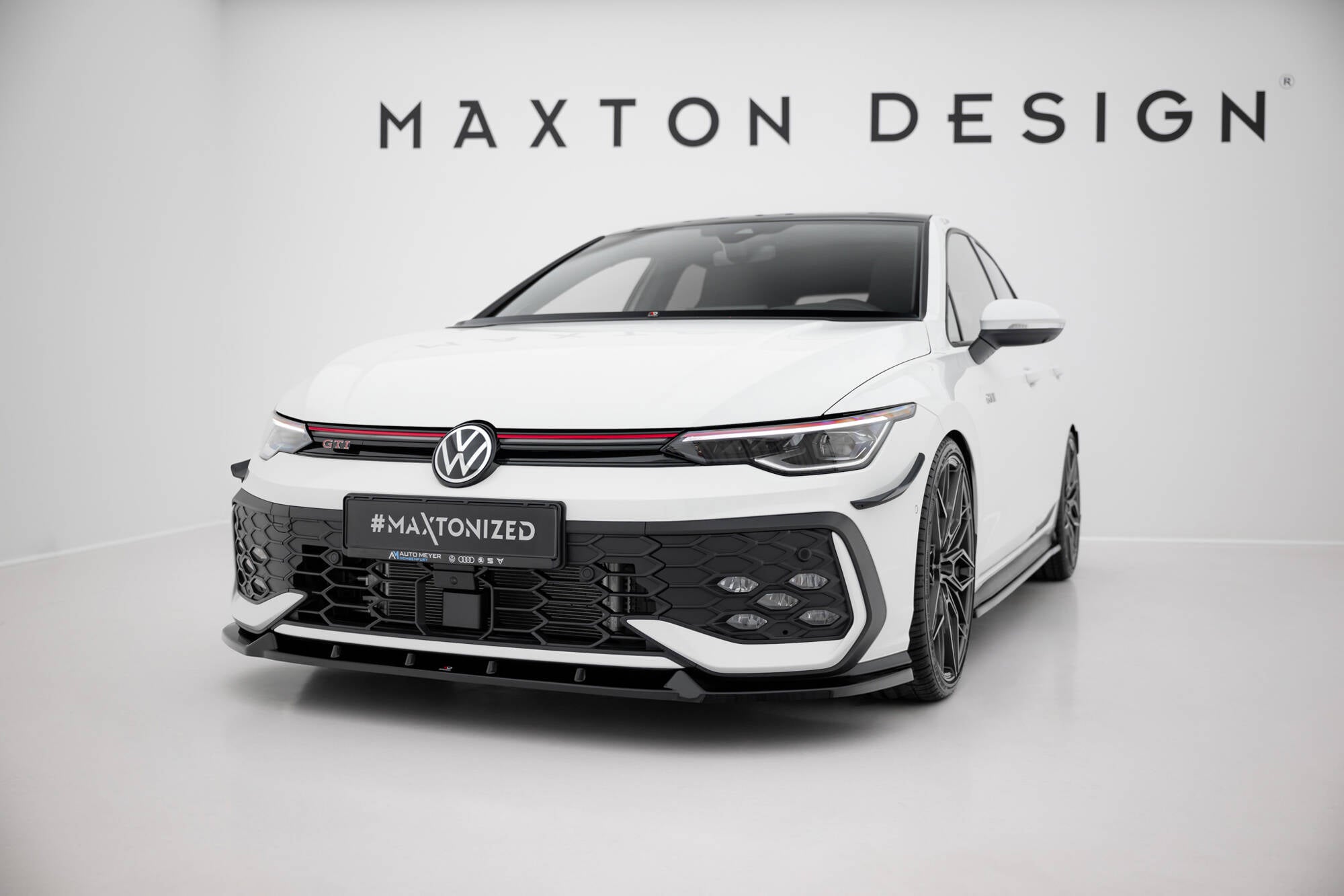 Front Splits v.2 Volkswagen Golf GTI / GTE / R-Line MK8 FaceLift