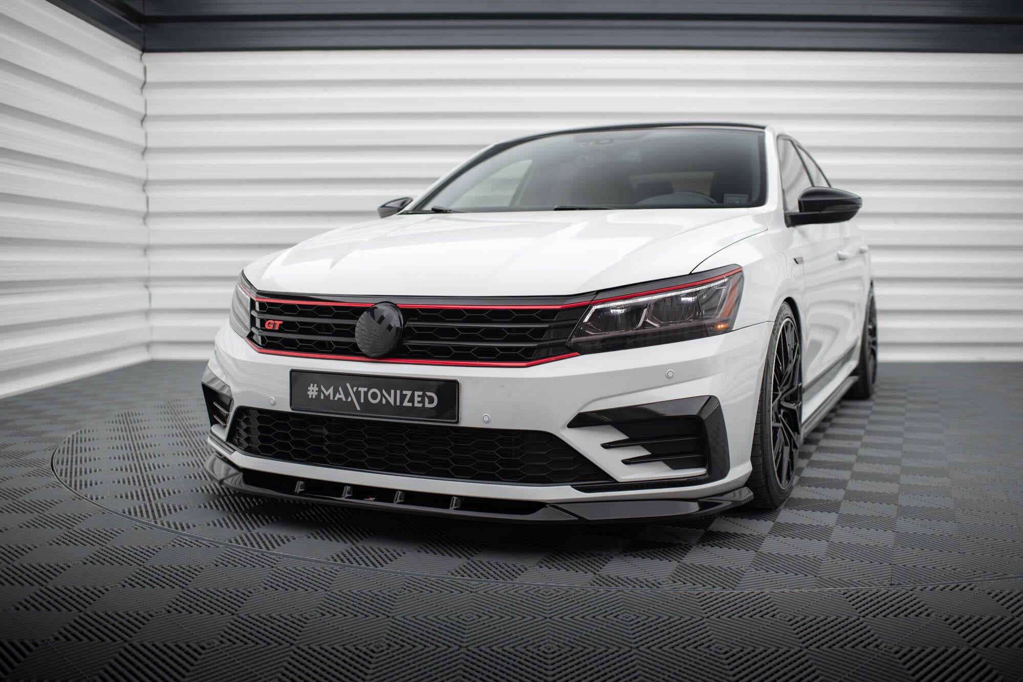 Front Shariter v.2 Volkswagen Passat GT B8 FaceLift USA