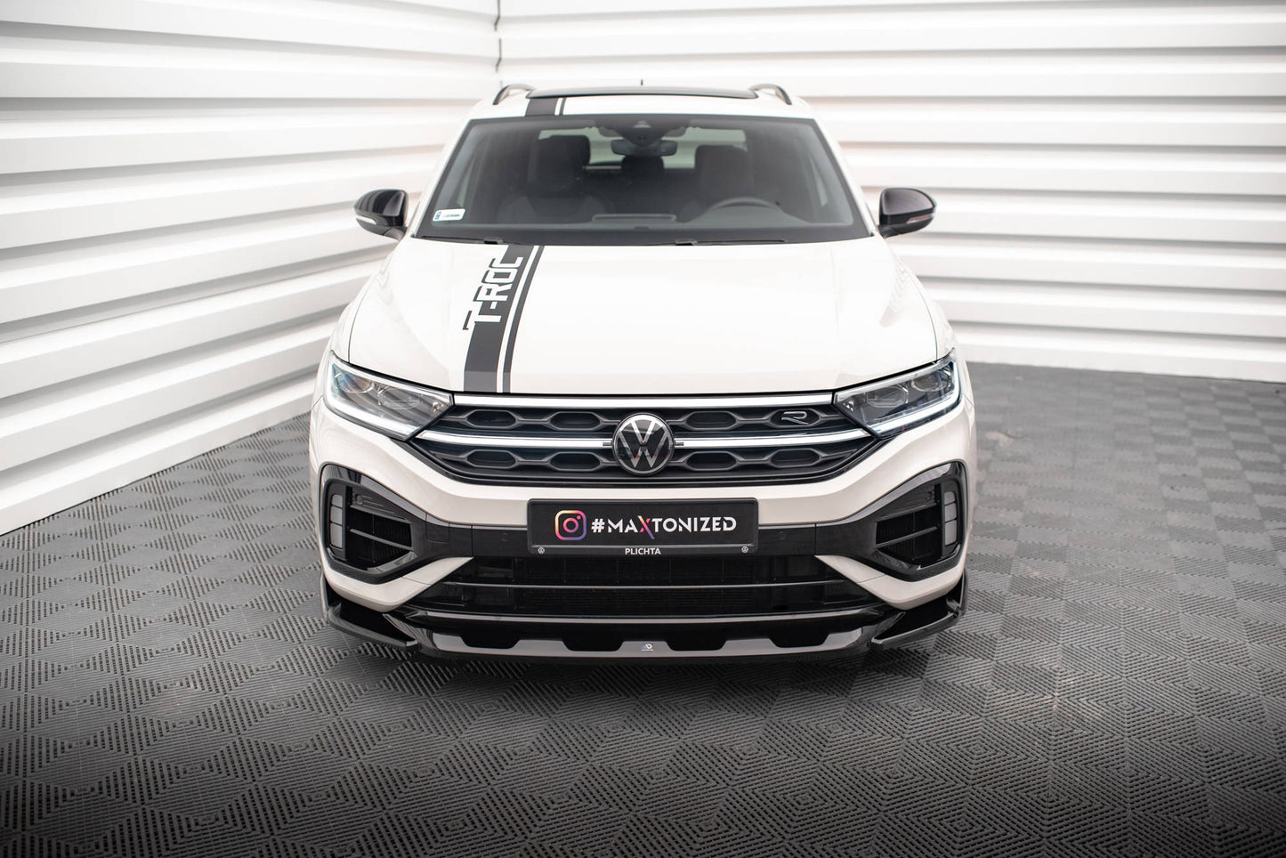 Front Splits v.2 Volkswagen T-ROC R / R-Line MK1-kasvojenkorotus