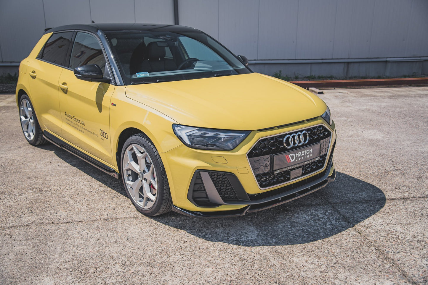 Front Splits v.3 Audi A1 S-Line GB