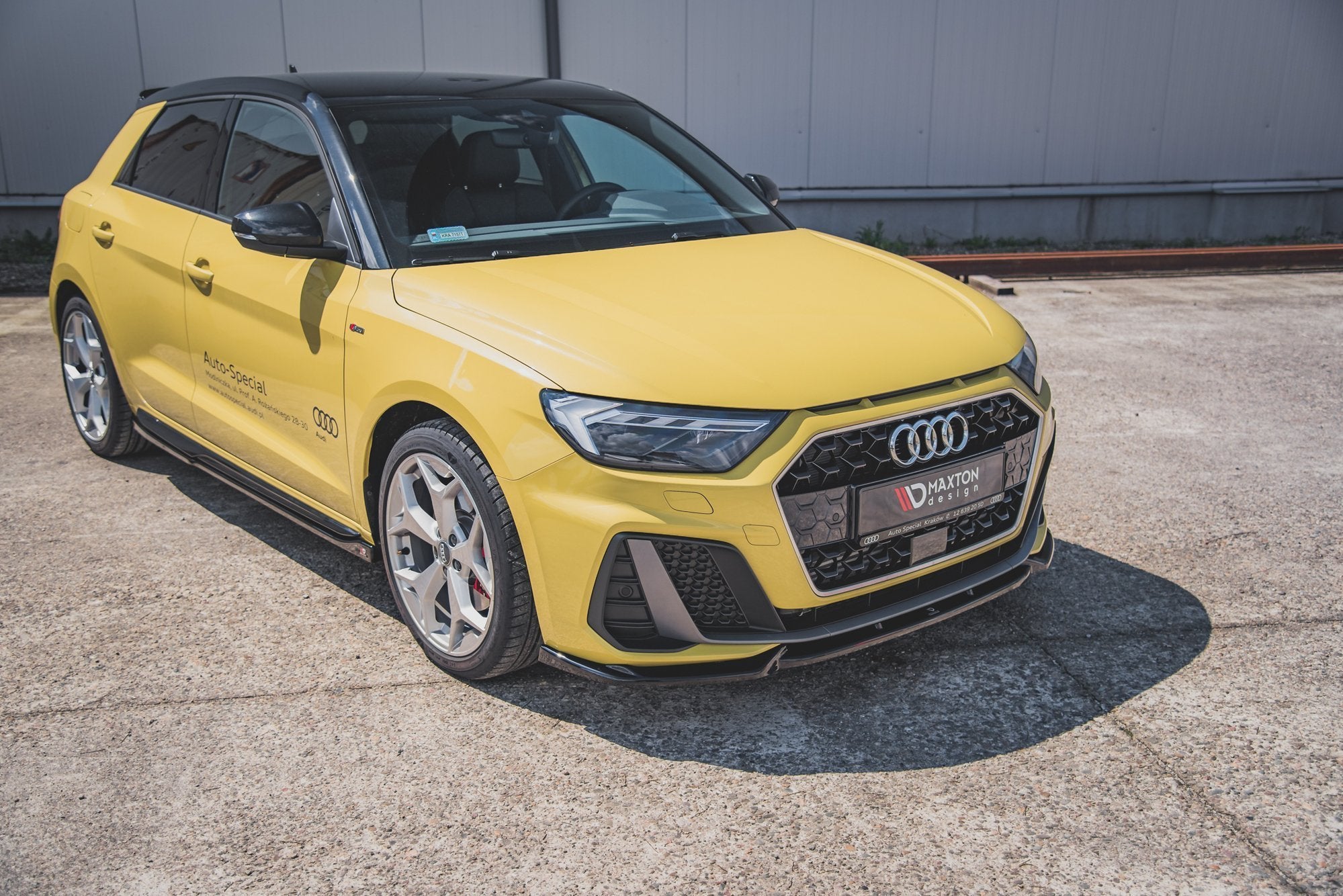 Front splitter v.3 audi a1 s-line gb