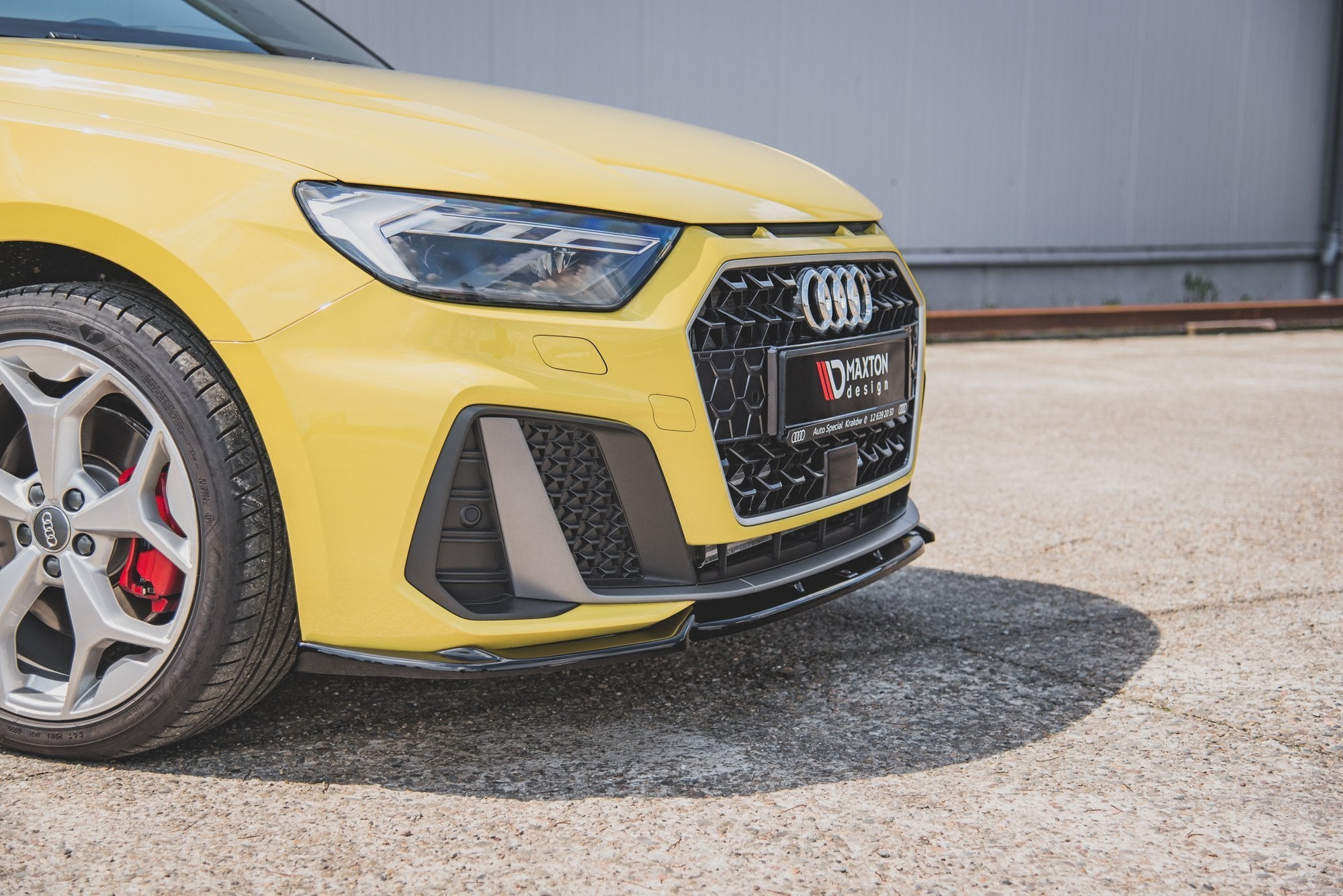 Front splitter v.3 audi a1 s-line gb