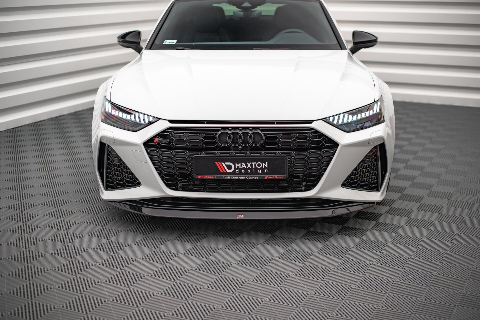 Frontopdelinger v.3 Audi Rs7 C8
