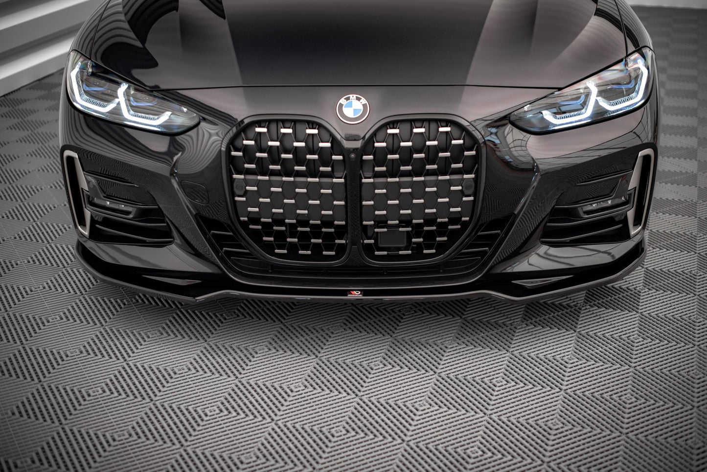 Front Splits V.3 BMW 4 M-PACK / M440I G22 / G23 / G22 Facelift / G23 FaceLift