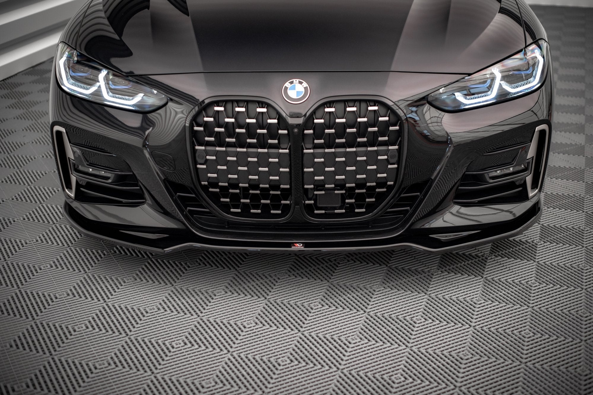 Front splitter v.3 bmw 4 m-pack / m440i g22 / g23 / g22 facelift / g23 facelift