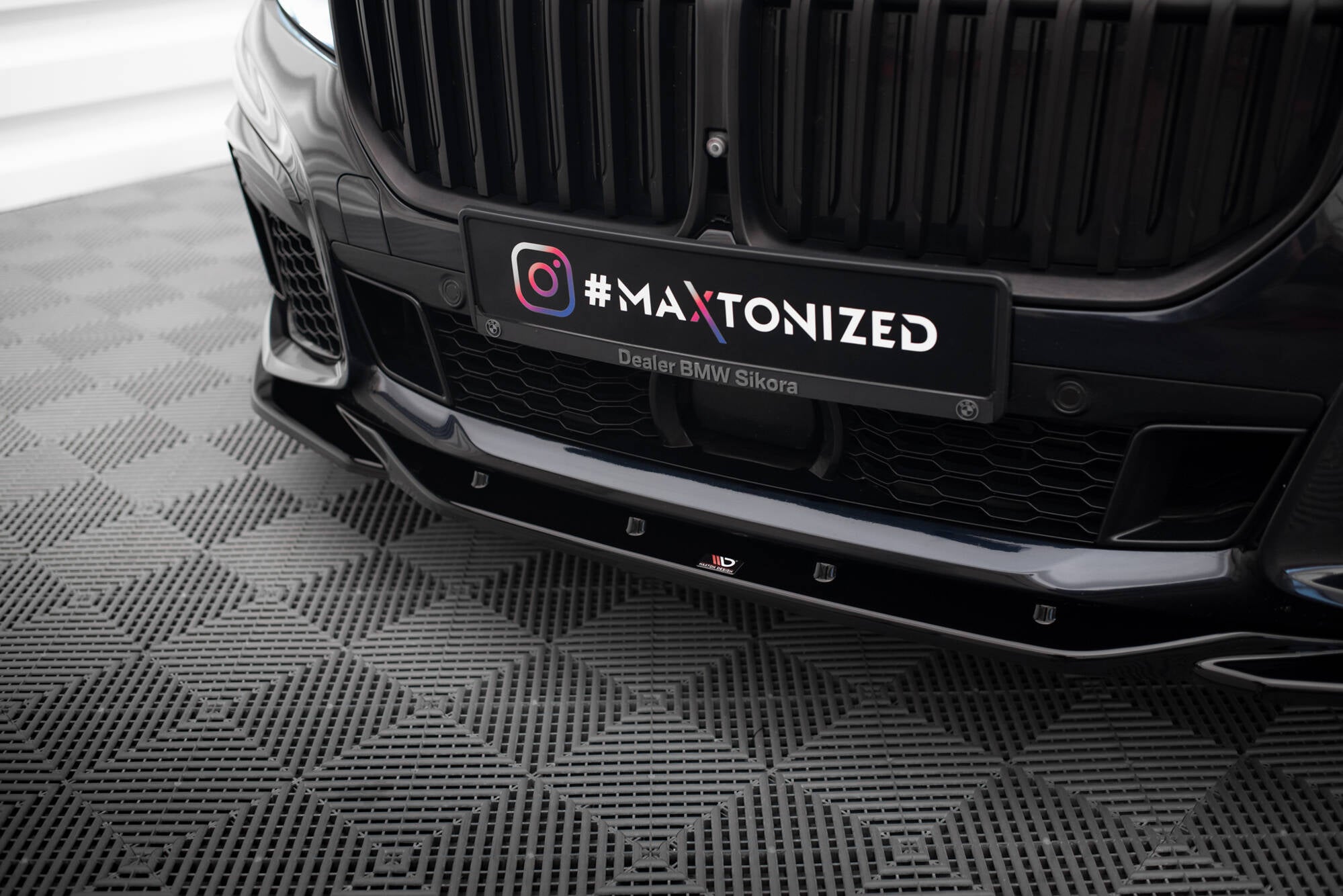 Front Splits V.3 BMW 7 m-pakkaus G11 / G12 Facelift