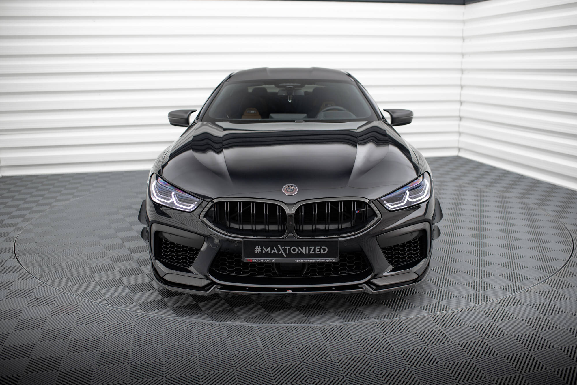 Front splitter v.3 bmw m8  gran coupe f93 / coupe f92