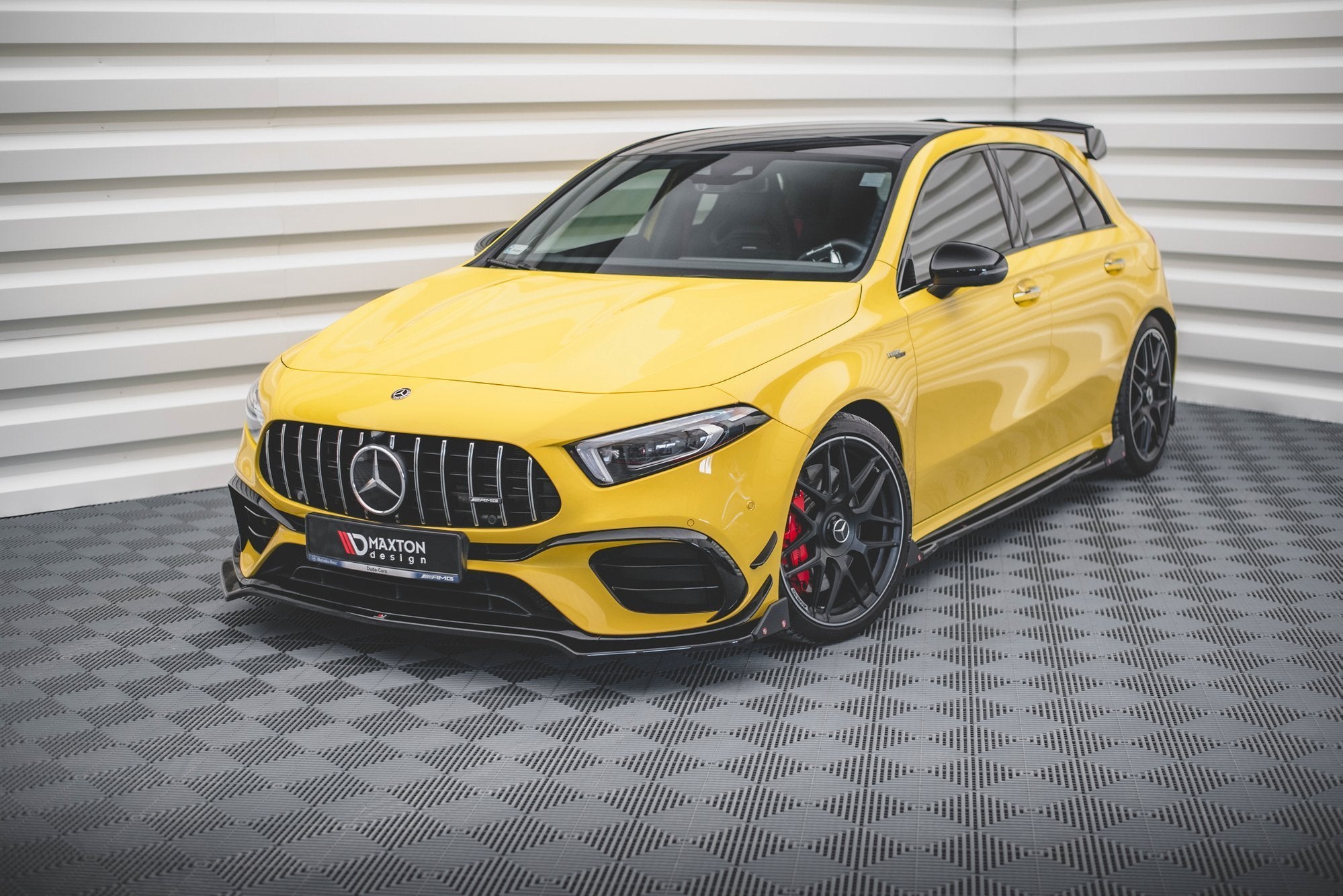 Front Splits V.3 + Flaps Mercedes-AMG A 45 S Aero Pack W177