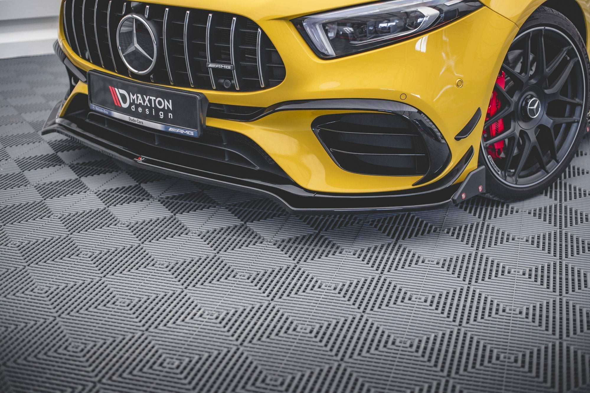 Front Splits V.3 + Flaps Mercedes-AMG A 45 S Aero Pack W177