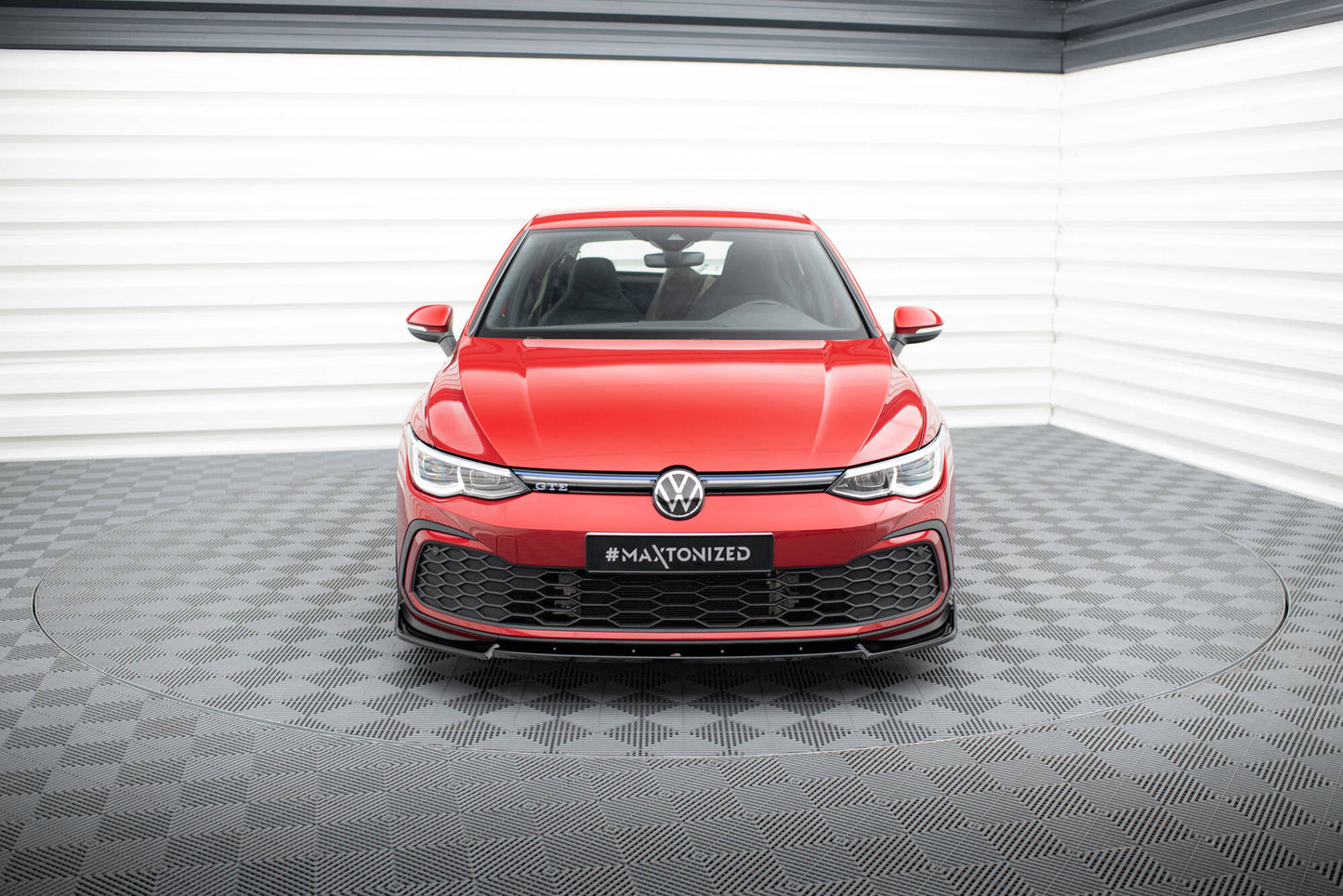 Front Splits V.3 + Flaps Volkswagen Golf GTI / GTE / GTD / R-Line MK8