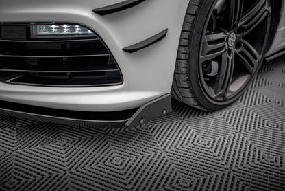 Etuosa jakautuu V.3 + Flaps Volkswagen Scirocco R MK3