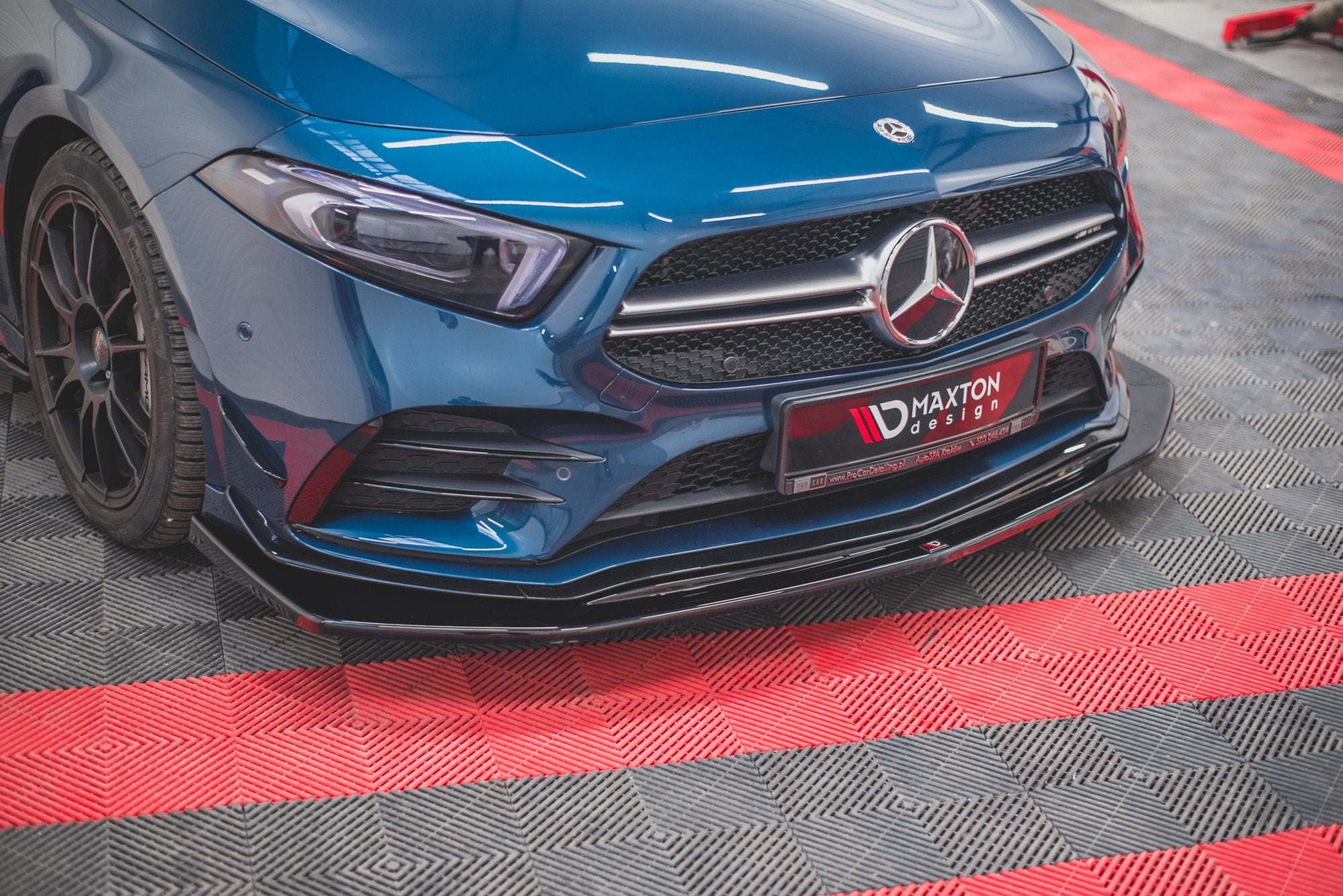 Front Splits V.3 Mercedes A35 AMG Aero W177