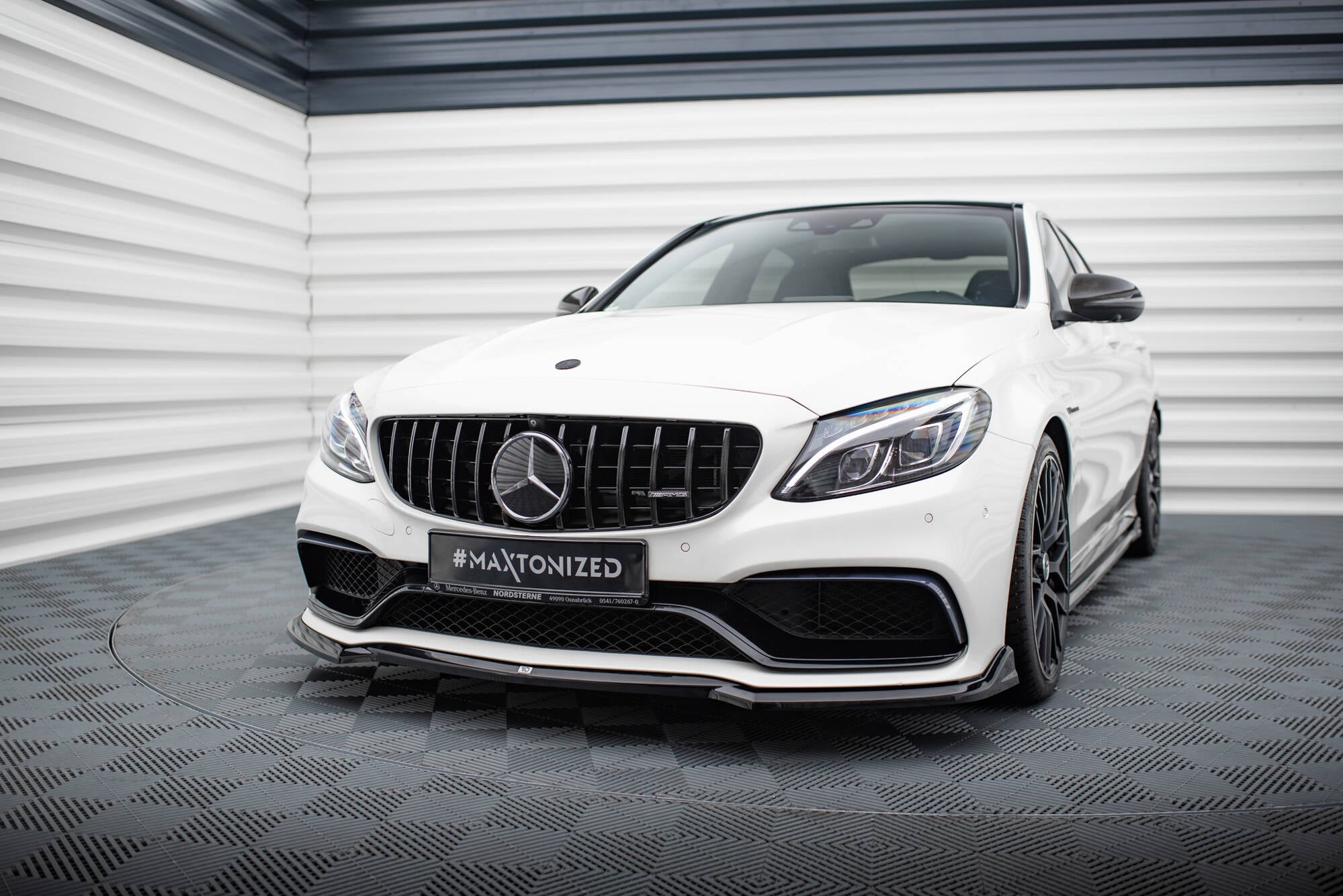 Front splitter v.3 mercedes-amg c63 sedan / estate w205 / s205