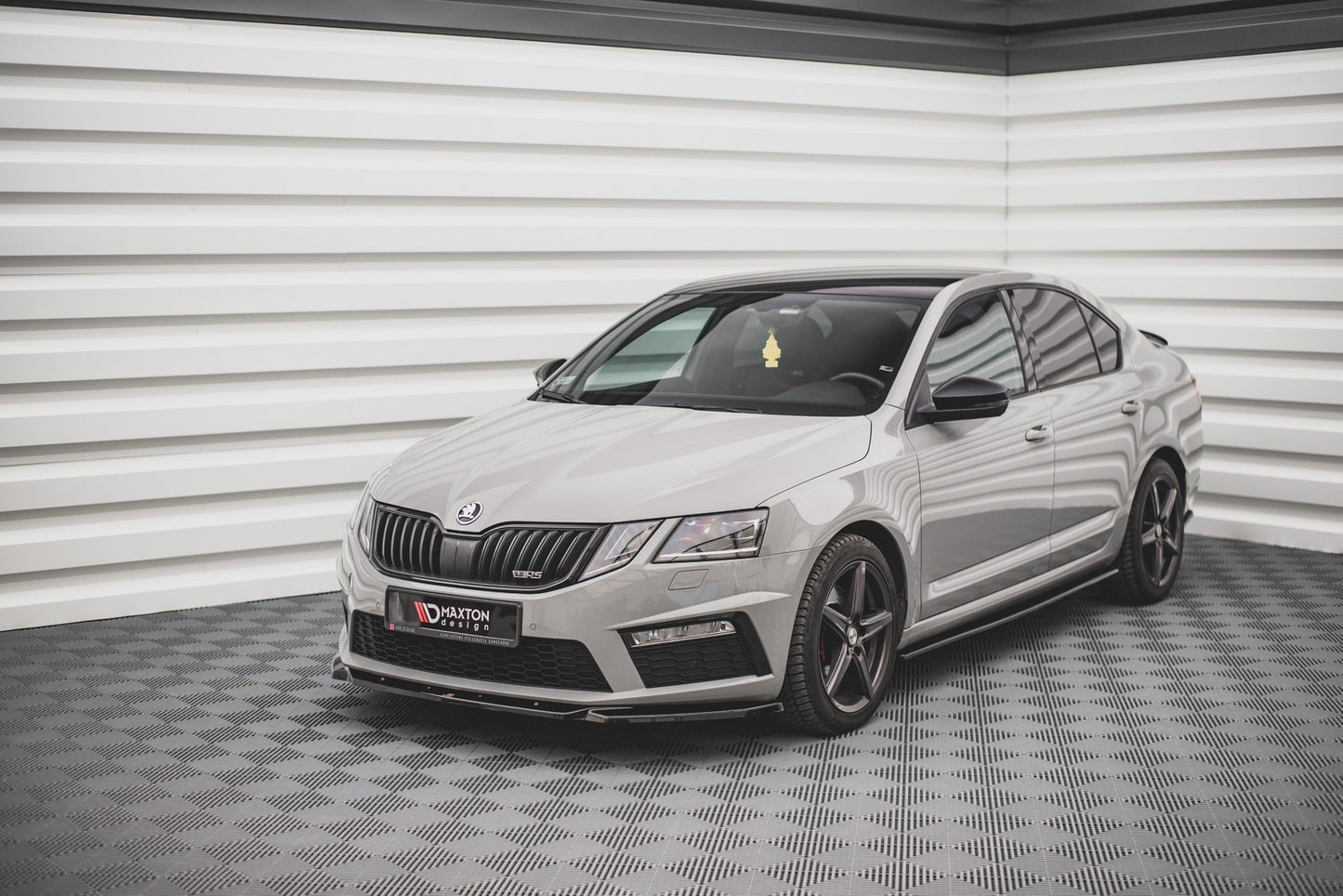 Front Splits v.3 Skoda Octavia RS MK3 Facelift