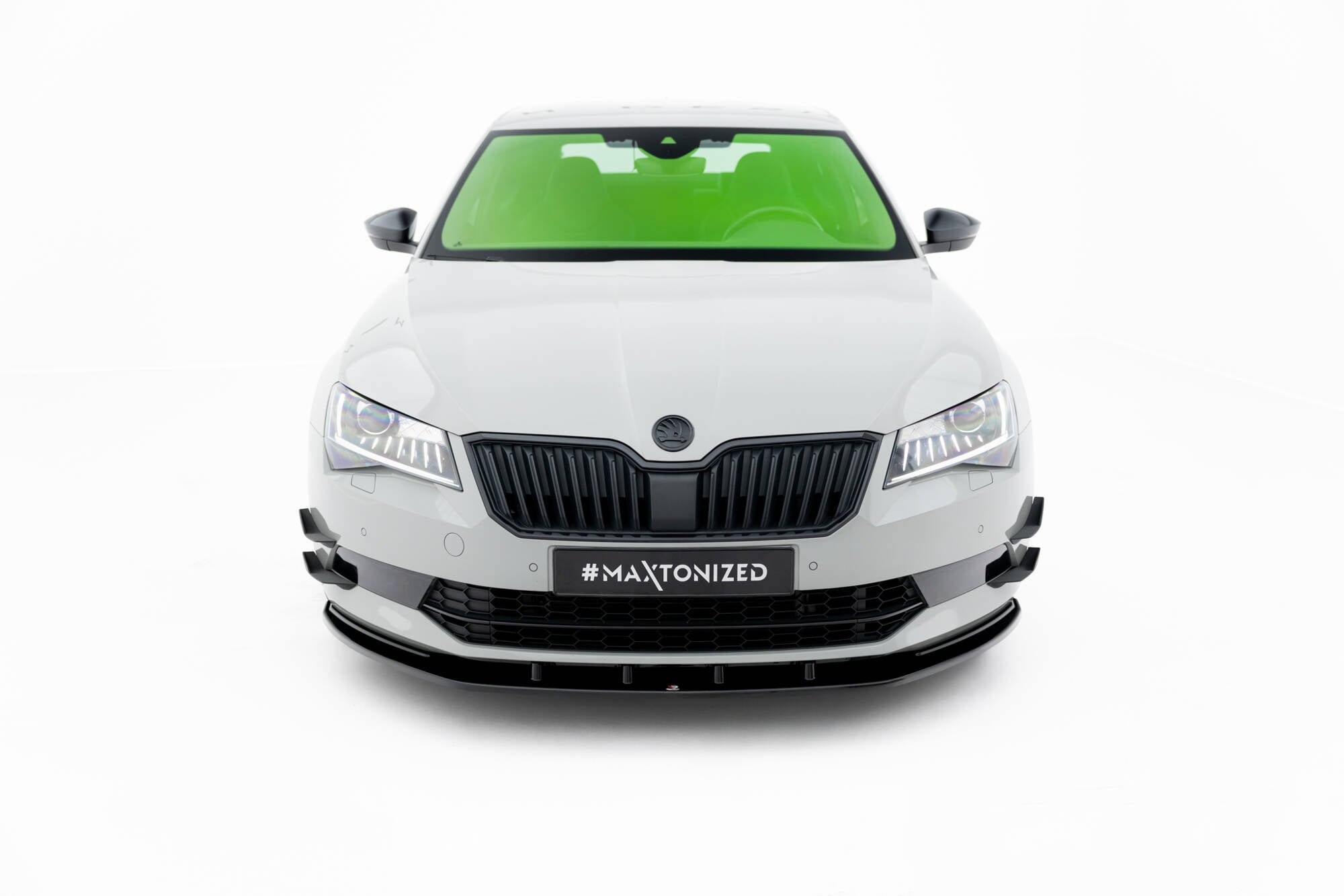 Front splitter v.3 skoda superb liftback / combi mk3