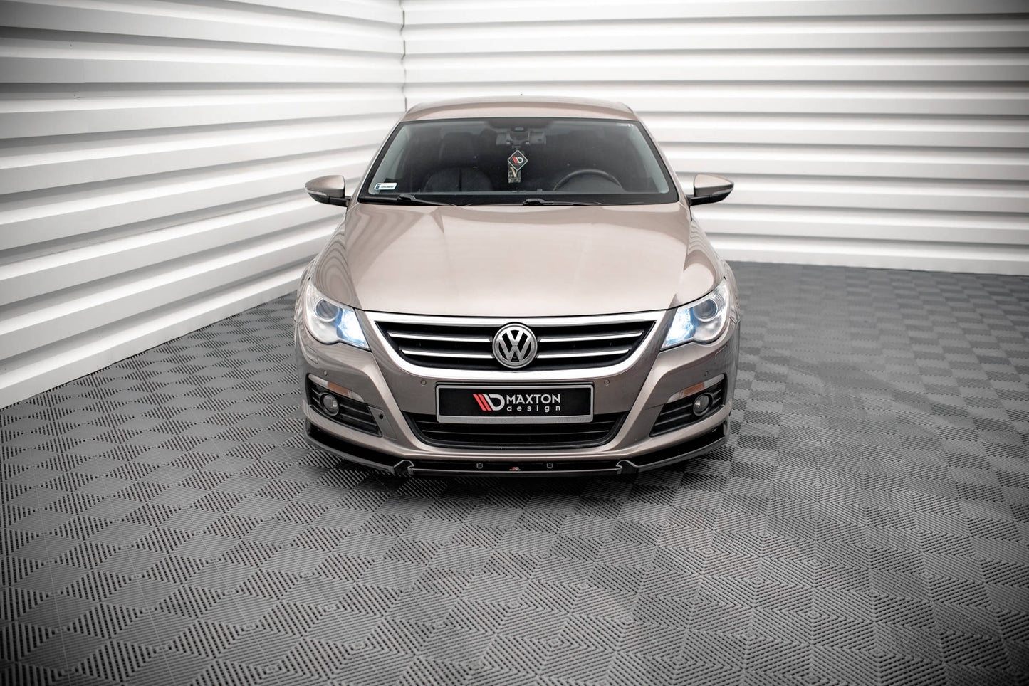 Front splitter v.3 volkswagen passat cc