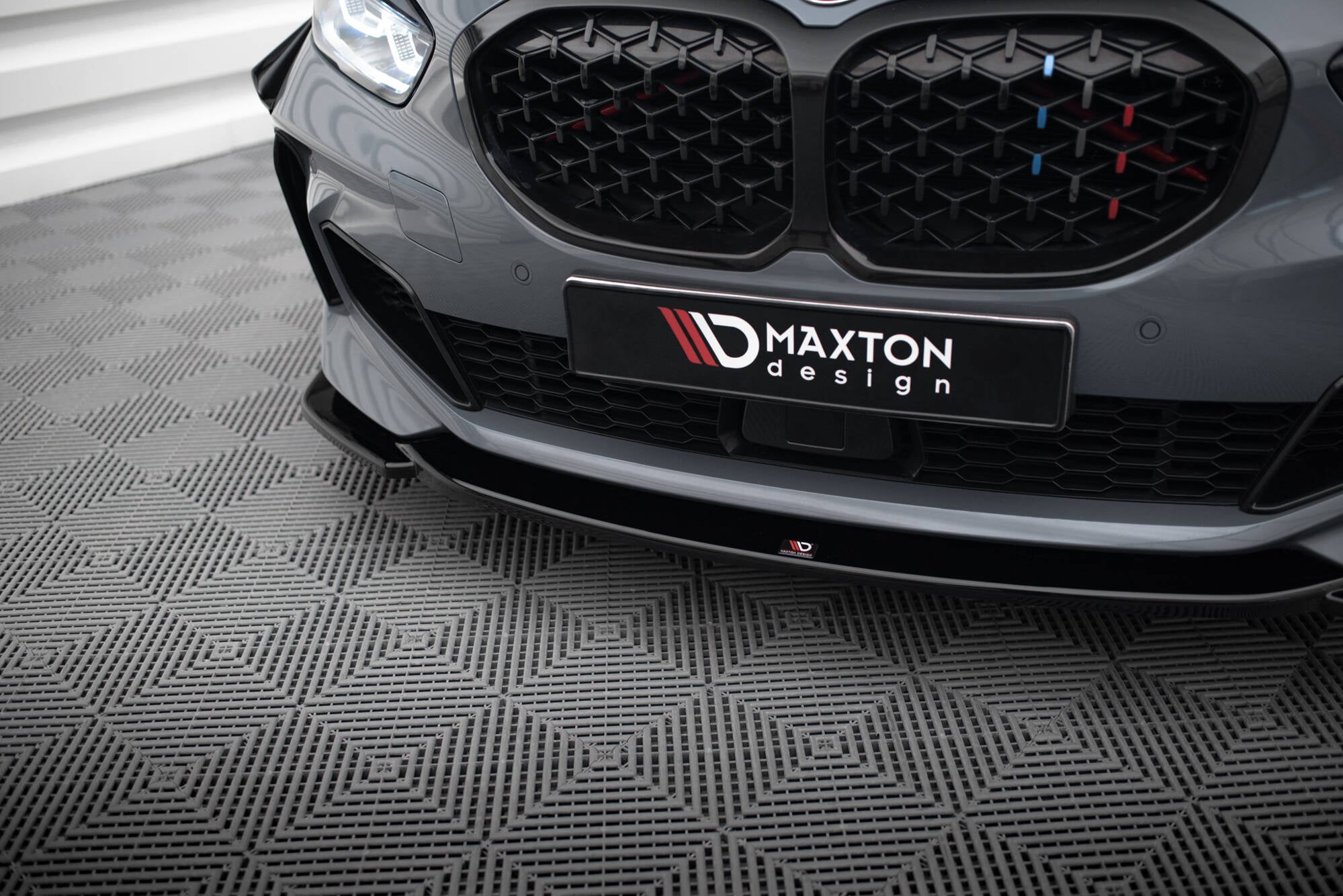 Front Splits v.3 for BMW 1 F40 M-Pack/ M135i