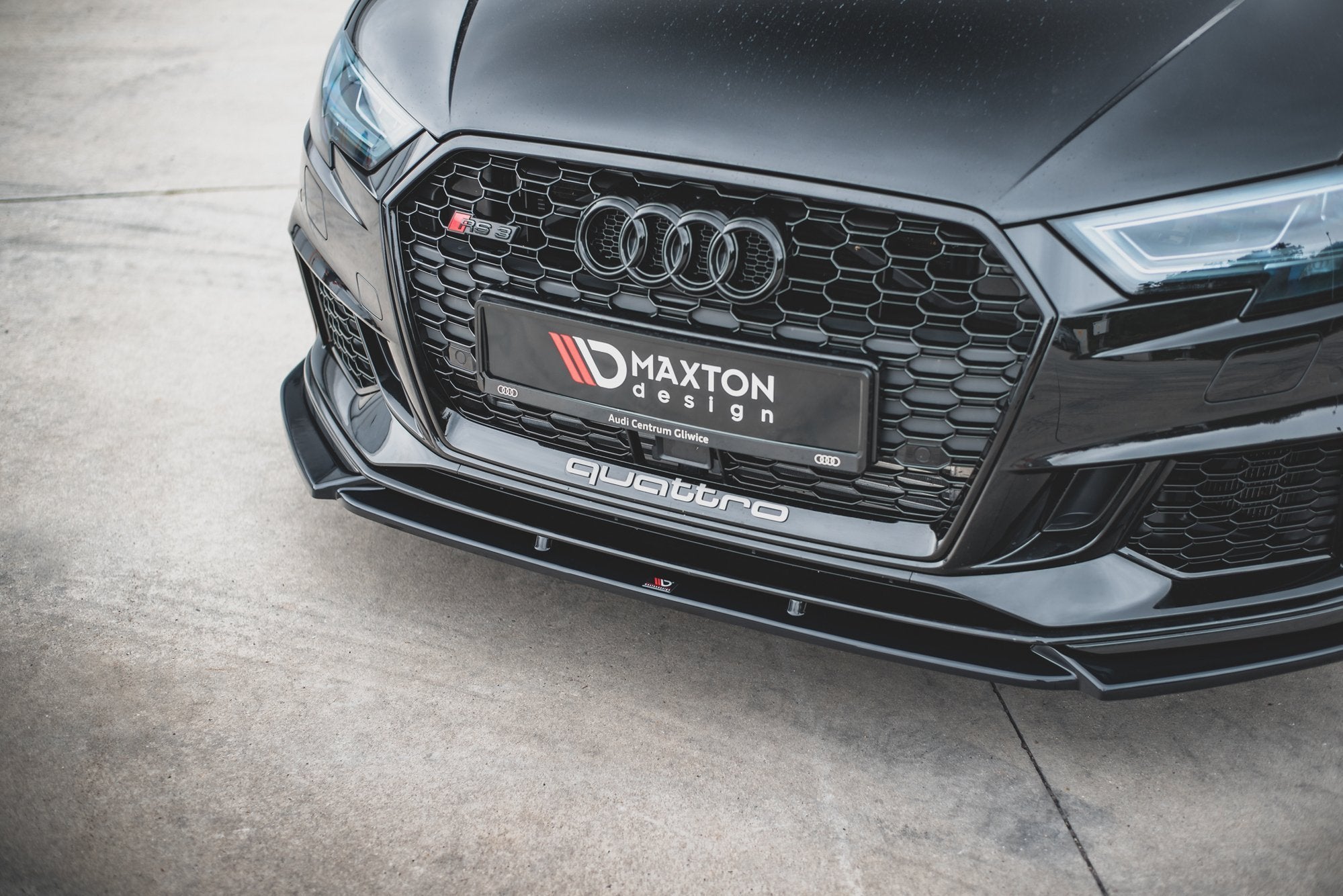 Front Splits v.4 Audi RS3 8V FL Sportback