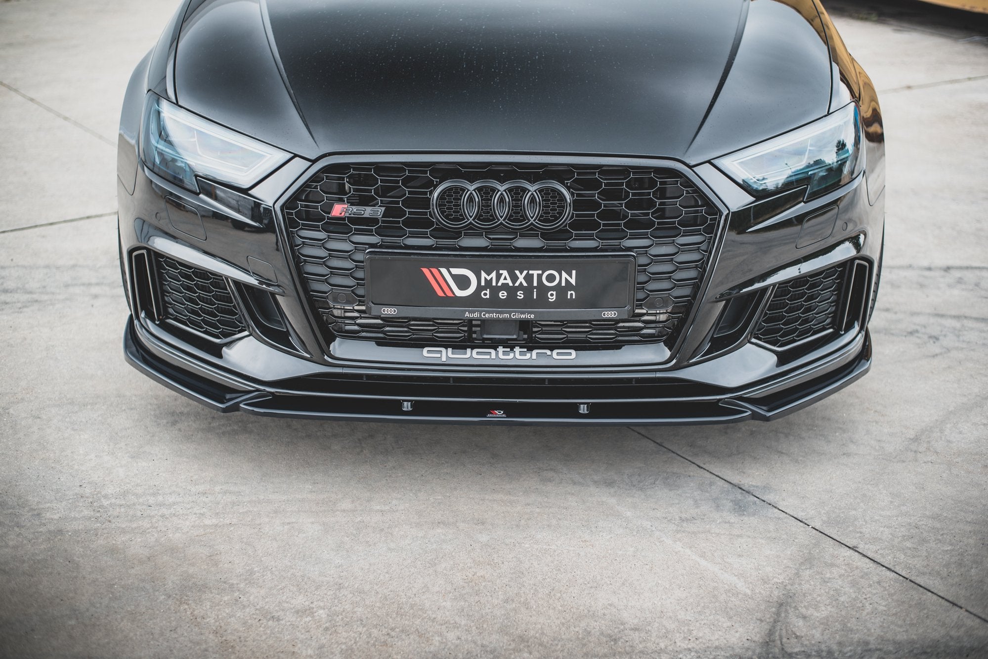 Front Splits v.4 Audi RS3 8V FL Sportback