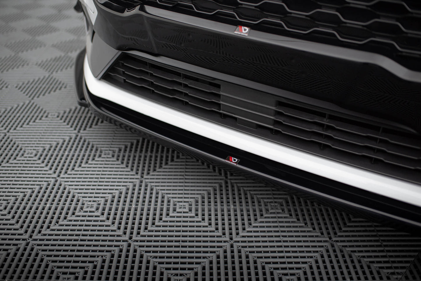 Front Splits v.4 Ford Fiesta MK8 pcs / st-line