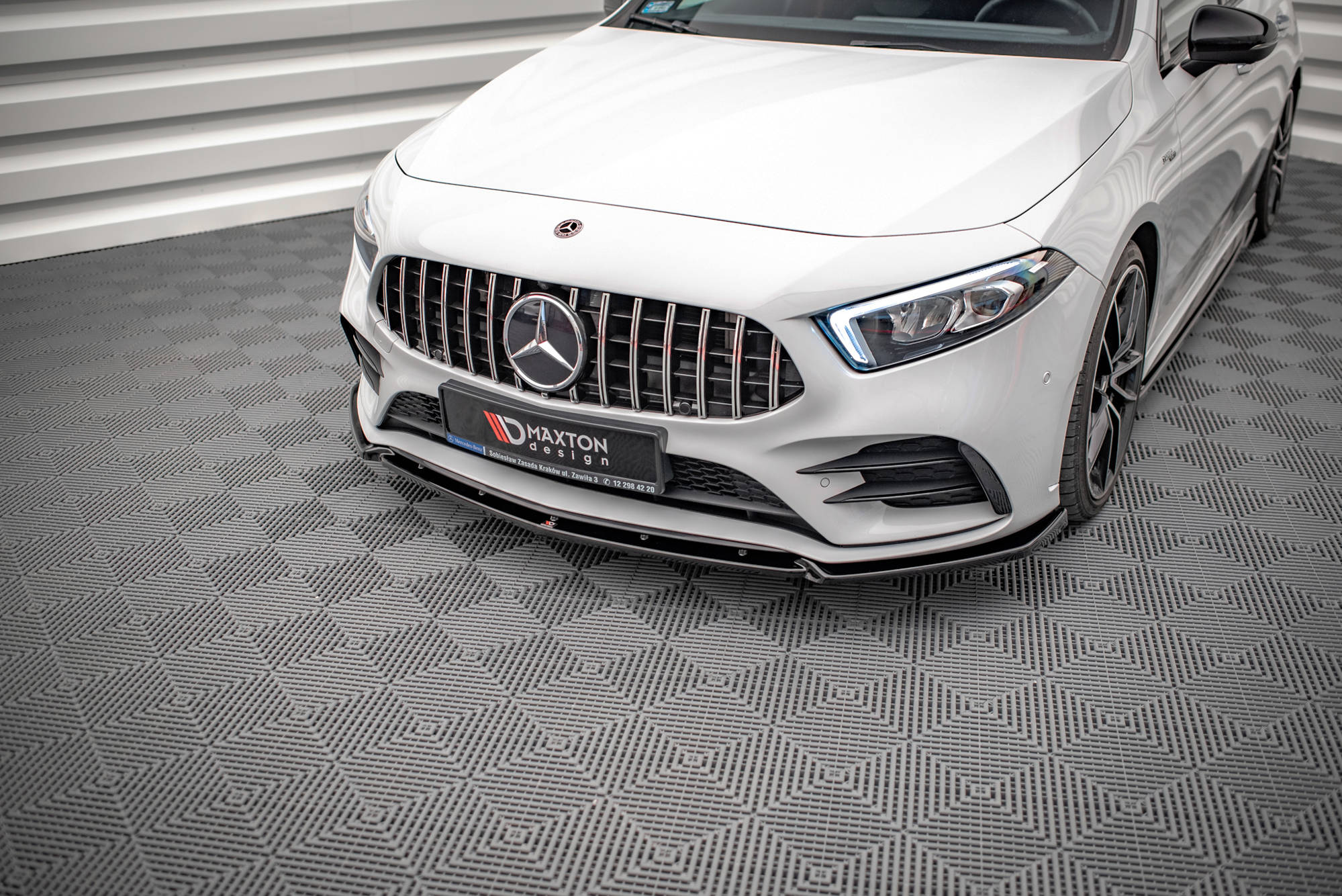Front splitter v.4 mercedes a35 amg / amg-line w177