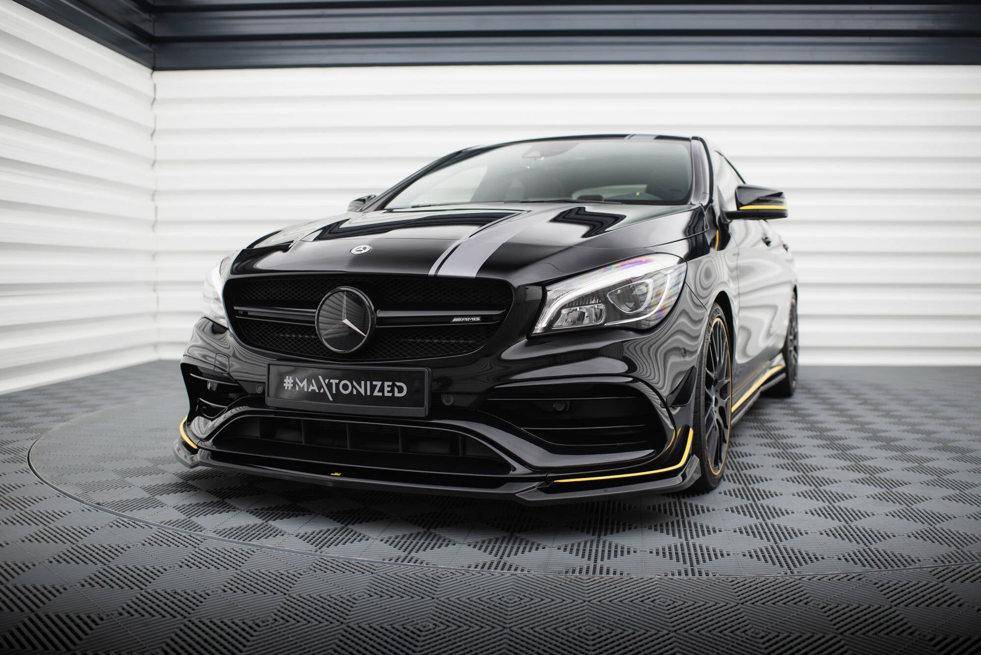 Front Shariter v.4 Mercedes-AMG CLA 45 Aero C117 Facelift
