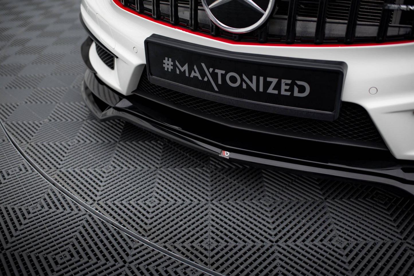 Front splitter v.4 mercedes-benz a45 amg w176