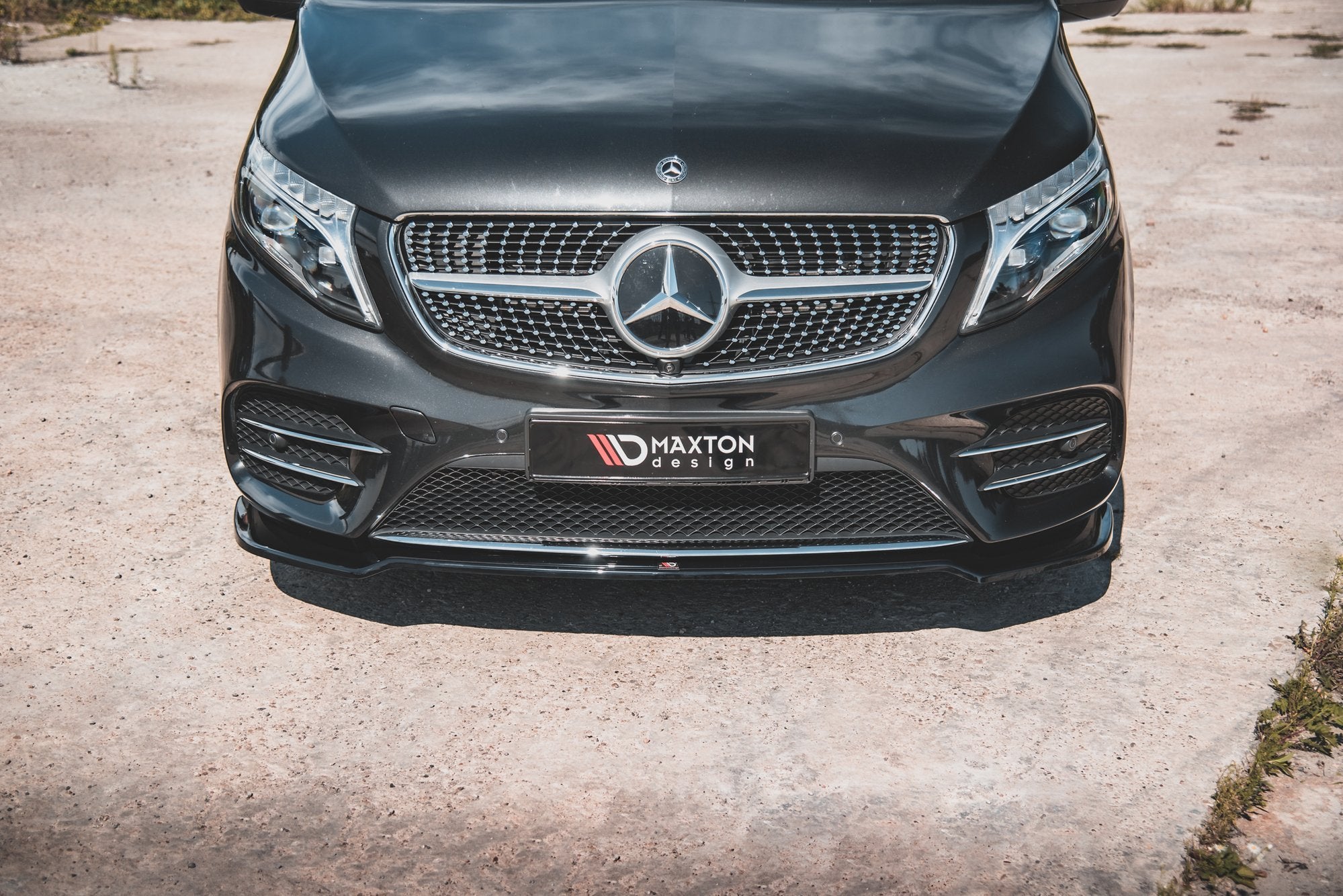 Front Splits V.4 Mercedes-Benz V-klasse AMG-Line W447