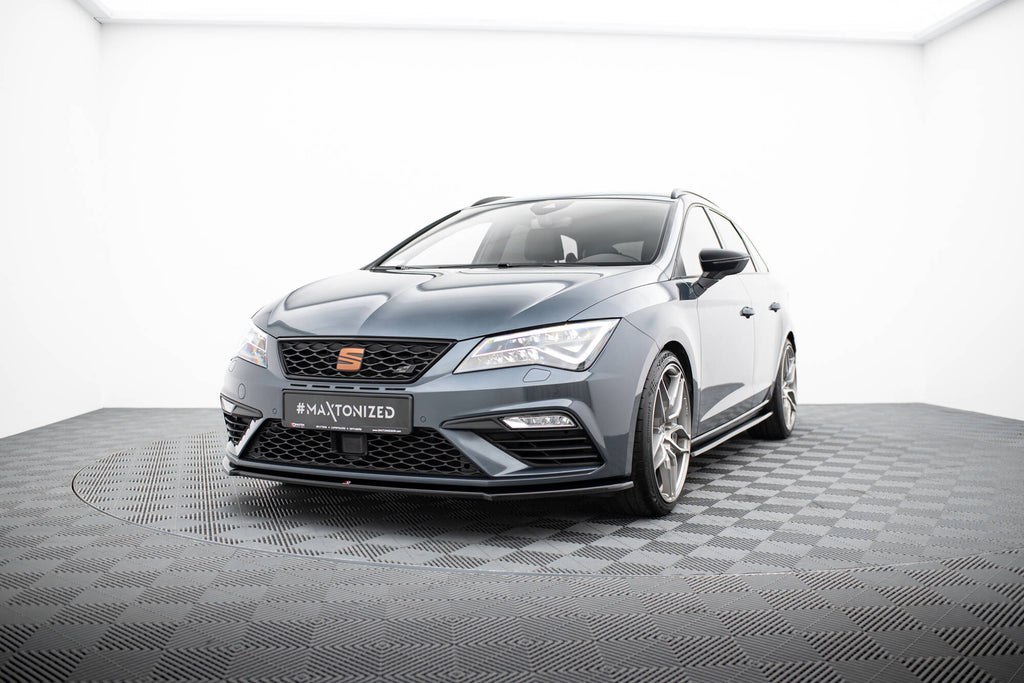 Etuosa jakautuu V.4 istuin Leon cupra / fr mk3 fl