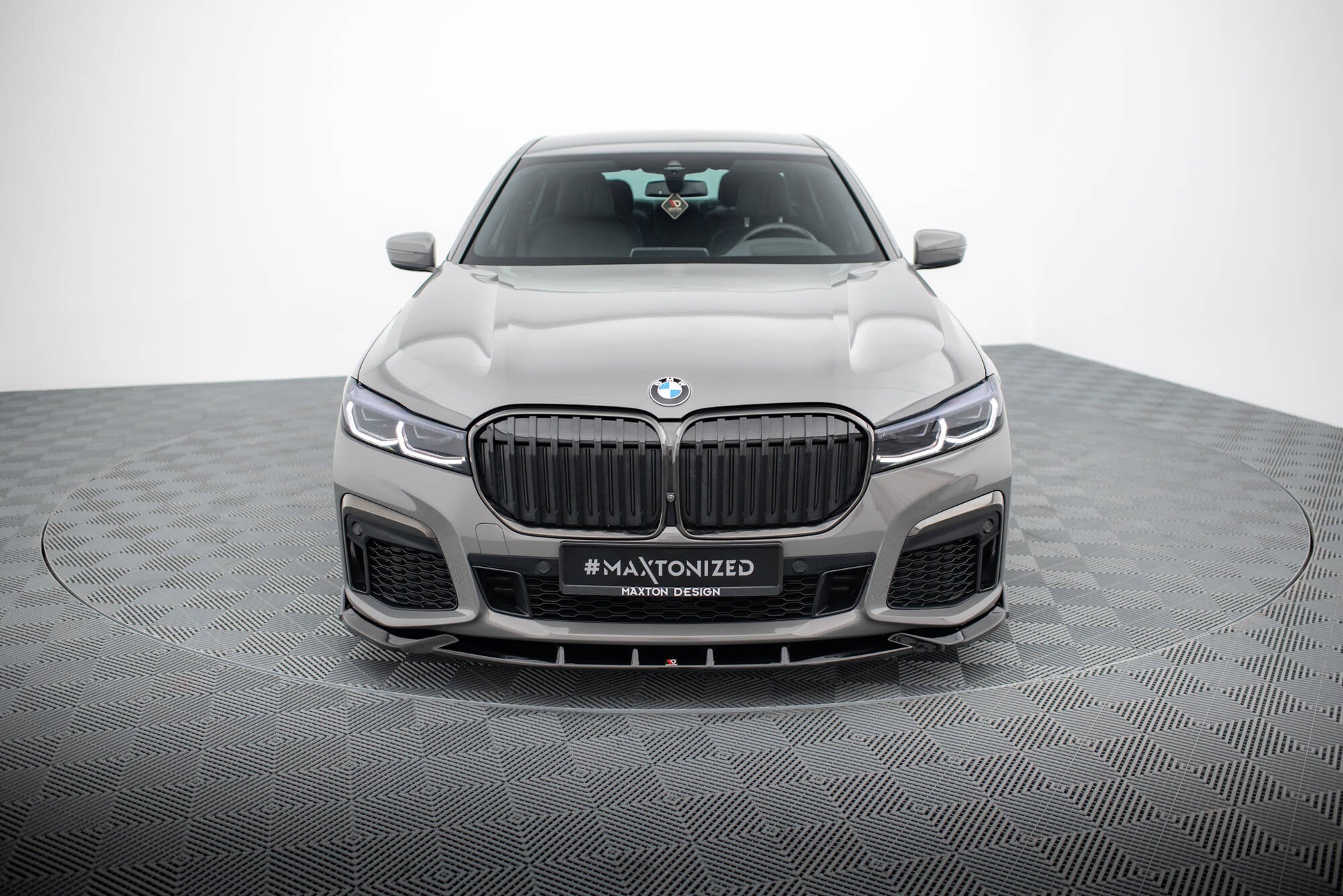 Front splitter v.5 bmw 7 m-pack g11 / g12 facelift