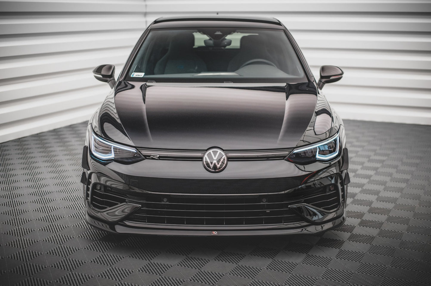 Front splitter v.5 volkswagen golf r mk8
